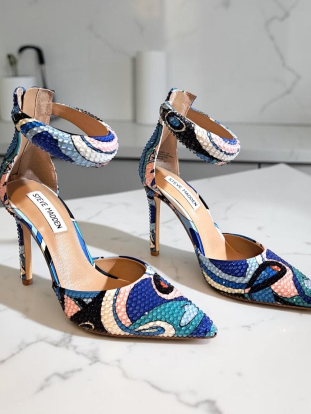 Steve Madden Size 7.5 M Blue / Multicolored Ele Ankle Strap Pumps NWOTB